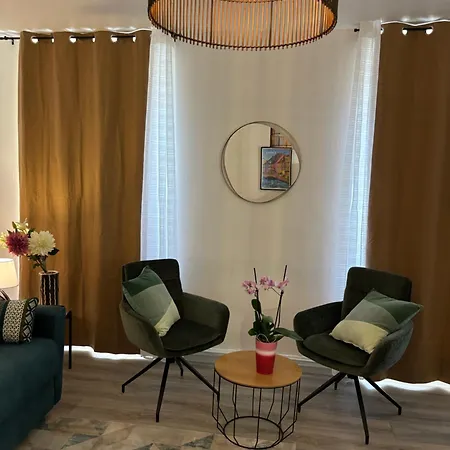 L Alsacienne F2 Centre *